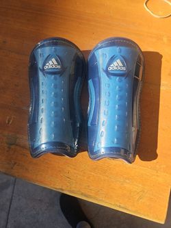 Espinilleras Adidas L NEW