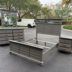 Beautiful Bedroom Set Queen Size Solid Wood Gray Color In Excellent Condition by Lane Home Furnishin