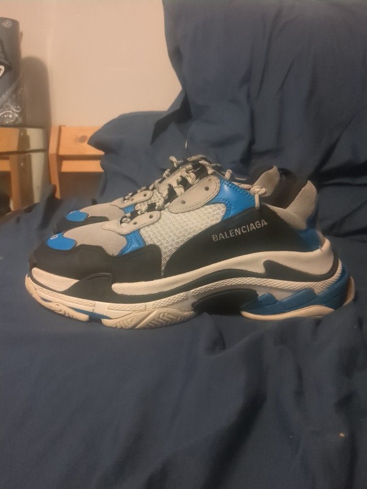 Balenciaga Triple S Size 43 (10 US)