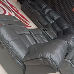 *Living Room Special!!!*---Attractive Madrid Gray Leather Reclining Sofa---Now $1799!!!---Delivery/$10 Down Financing🫡