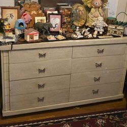 MCM Dresser
