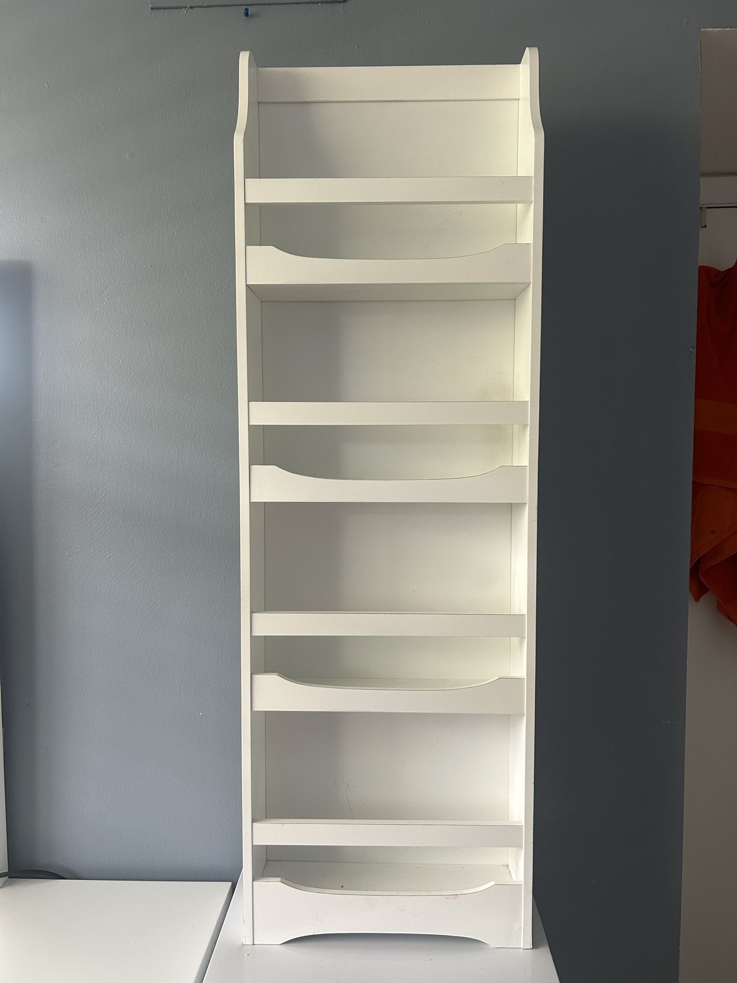 Bookshelf