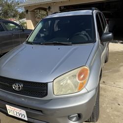 Toyota RAV4 2005
