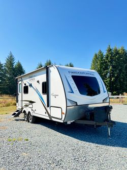 Coachmen Freedom Express Travel Trailer