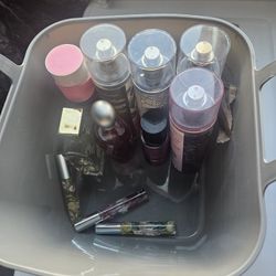 Bath & Body Works & Perfume Bundle – Mostly Unused