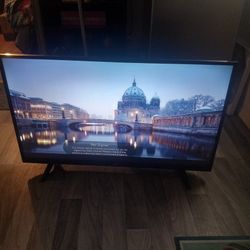 Televisión  Only Asking 45$