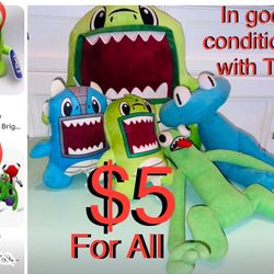 $5 For All Bundle of plushies Jaw Droppers & Rainbow Friends , Good stuff
