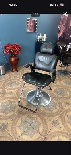 Salon chair  black