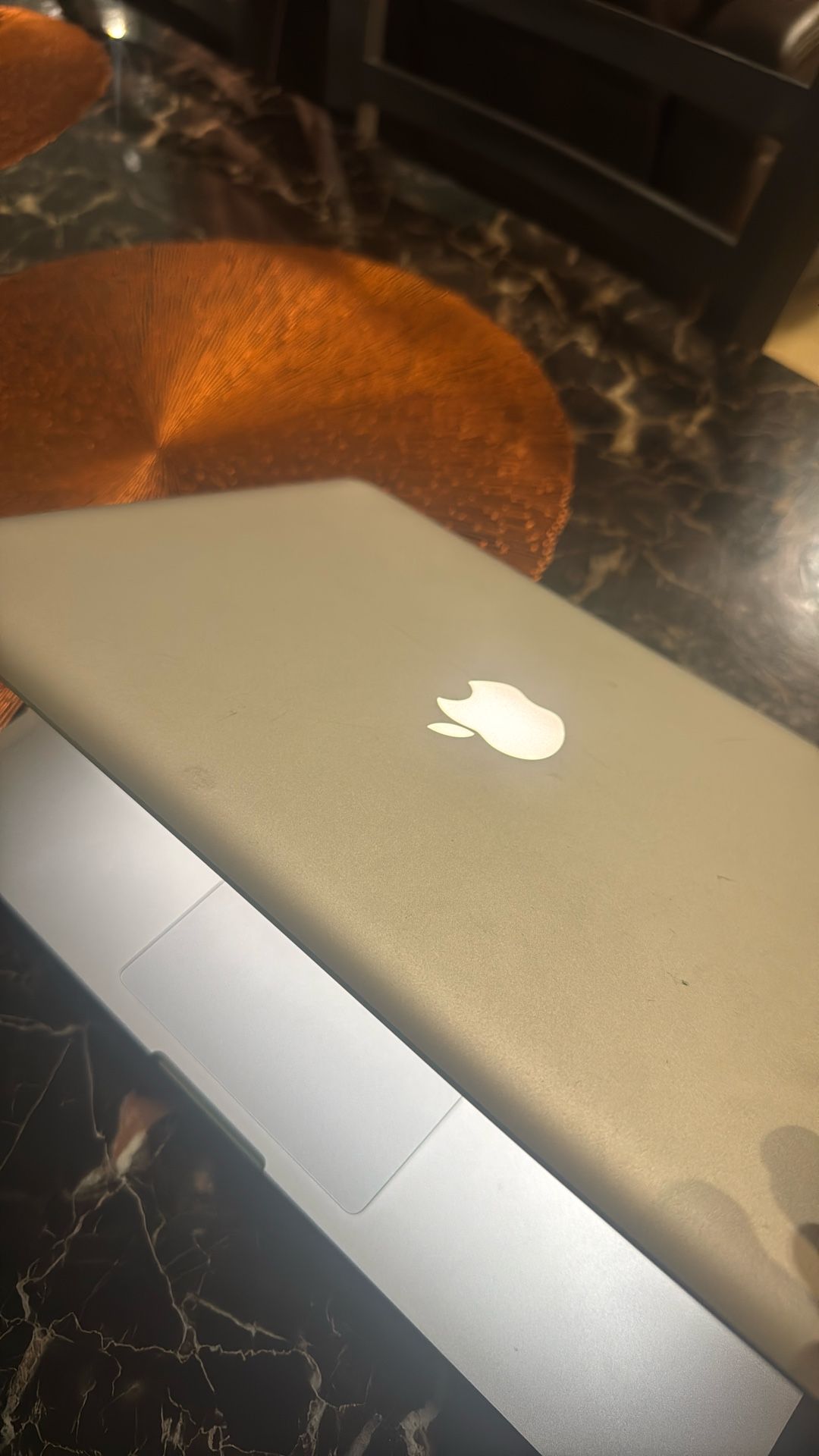 Mac Book