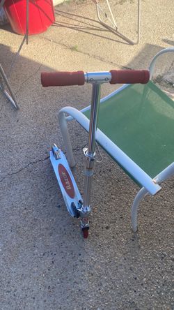 Razor scooter