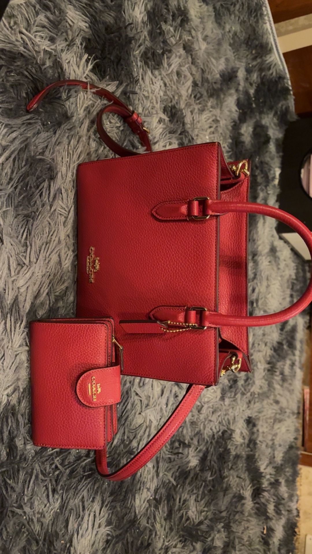 Coach Tote With Matching Wallet 