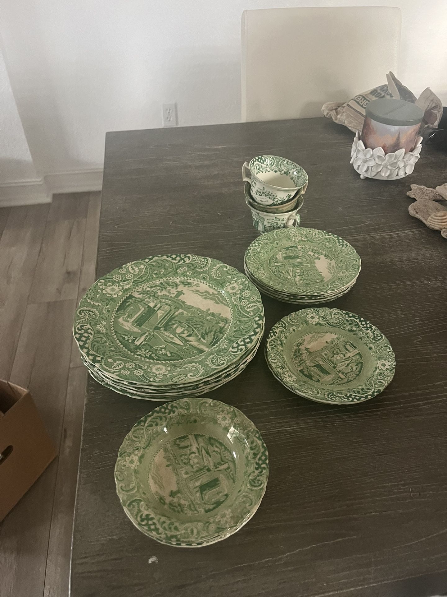 Vintage Green W. R. Midwinter England Dishes