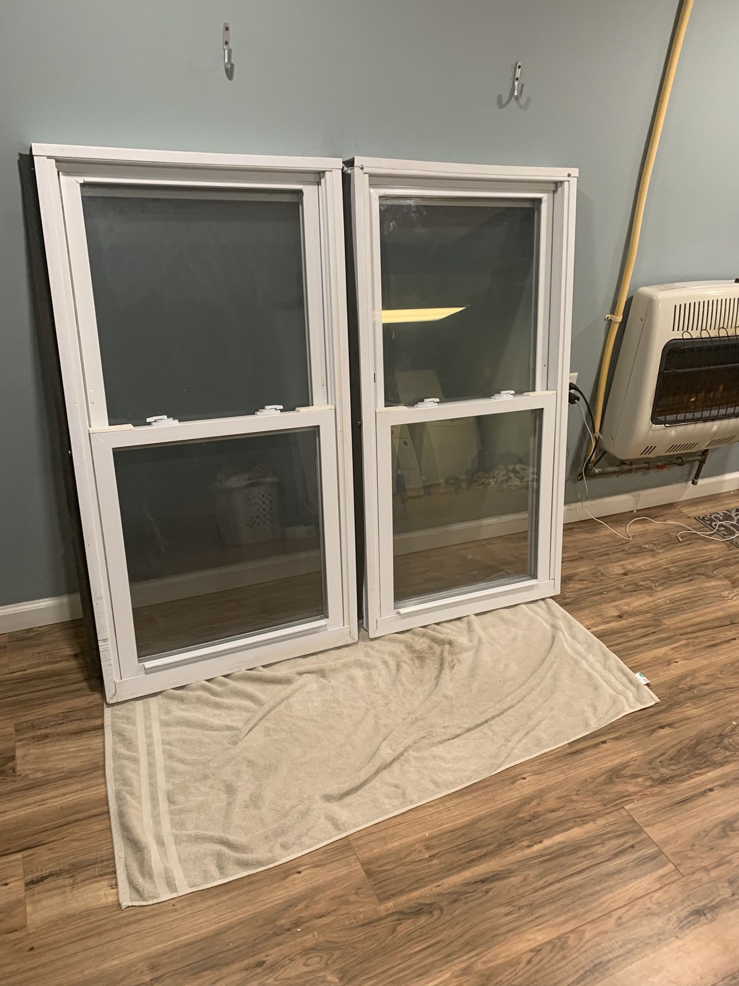 60” X 28” Milgard Trinsic Series Double Hung Vinyl Window Set Of 2.