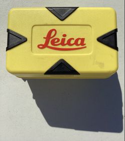 LEICA BUILDERS LEVEL