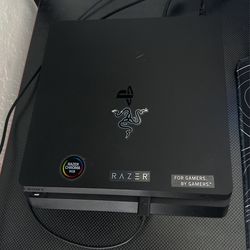 PS4