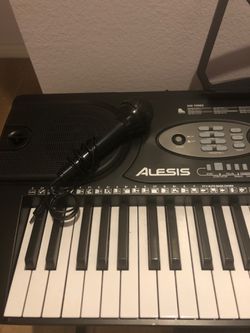 Alesis Melody 61 Key Keyboard Piano for Beginners with Speakers, Stand,  Bench, Headphones, Microphone, Sheet Music Stand, 300 Sounds and Music  Lessons for Sale in Miami, FL - OfferUp