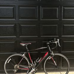 Giant 2 Defy Road Bike 