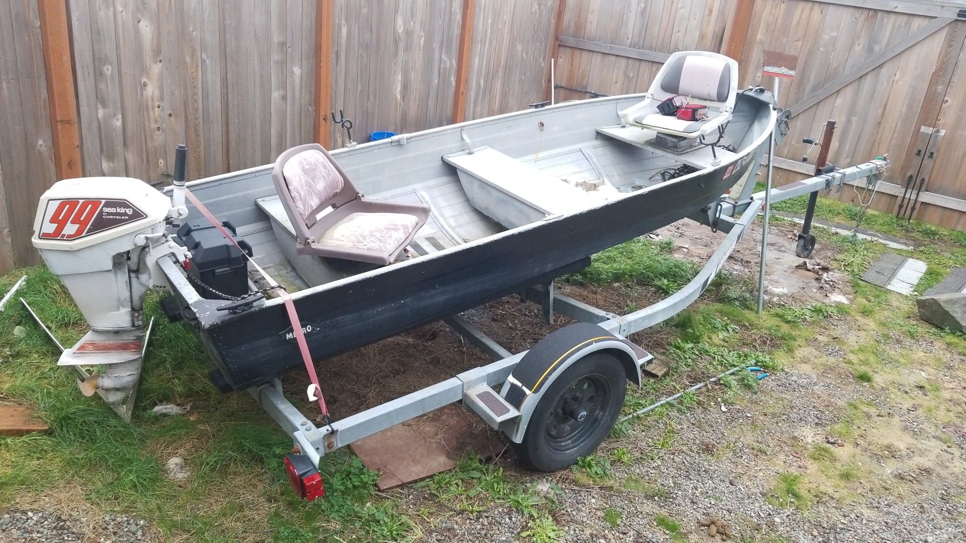 13 ft boat with johnson 9.9 SeaKing