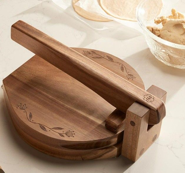 Princess House Prensa De Tortillas. Madera De Acacia $88