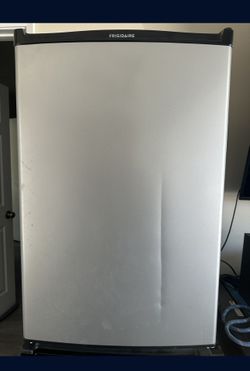 Frigidaire Mini Fridge