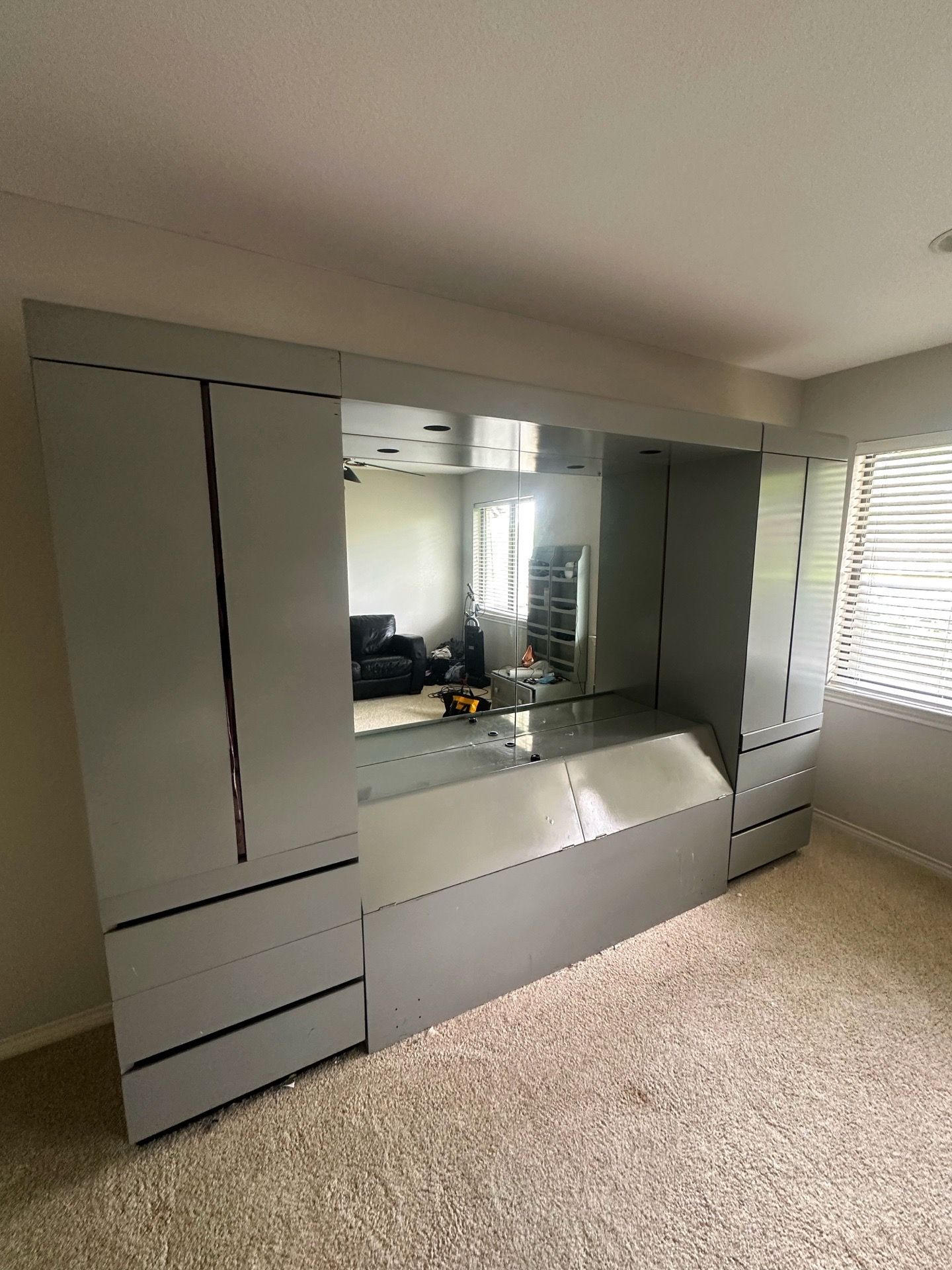 Headboard with bridge, Mirror & Drawers