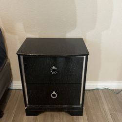 Dresser with Mirror And Night Stand 