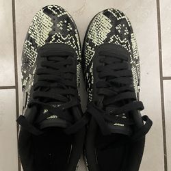 Size 12 Air Force 1 Foamposite Pro Cup “Glow Snakeskin”
