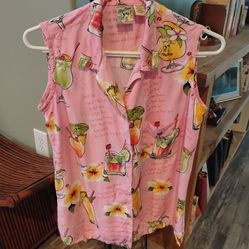 Fun party top size small women's in Margate