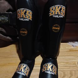 SKS Muay Thai Shinguards (M)