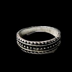 MARCASITE SILVER NEW SIZE 5 ETERNITY BAND CASUAL TO DRESSTO IMPRESS  SIZE 5 RING