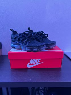 like new Nike TN’s