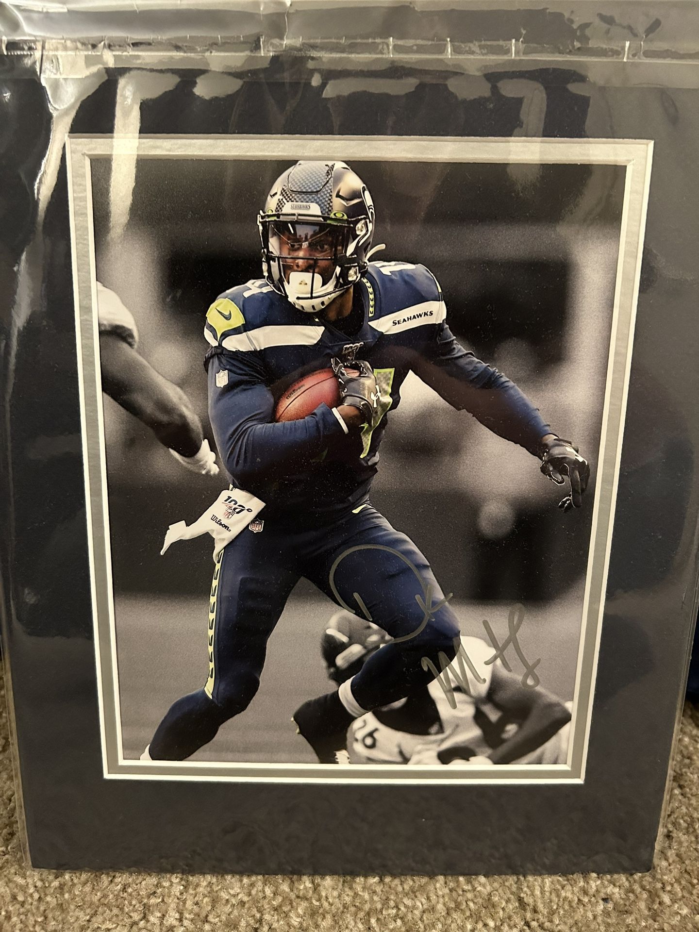 D.K Metcalf Signed 8x10