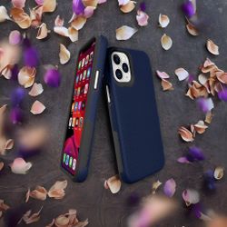 Sophisticated Sapphire Blue
iPhone 13 Case - Sophisticated Sapphire Blue, Ultra-Slim, Triangle-Patterned - Sleek Design & Superior Protection