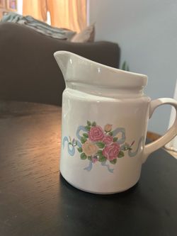 musical pitcher