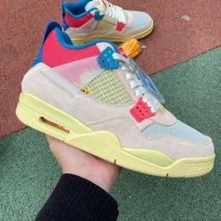 Air jordan 4s un noir  more colors available  