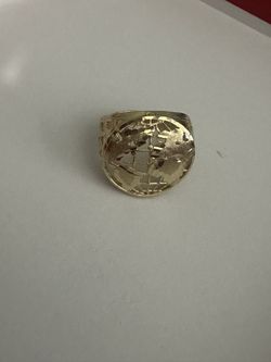 10k Gold Ring 