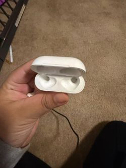 Air pods 4