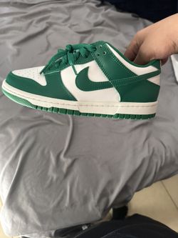 Green Nike Dunk 5 GS