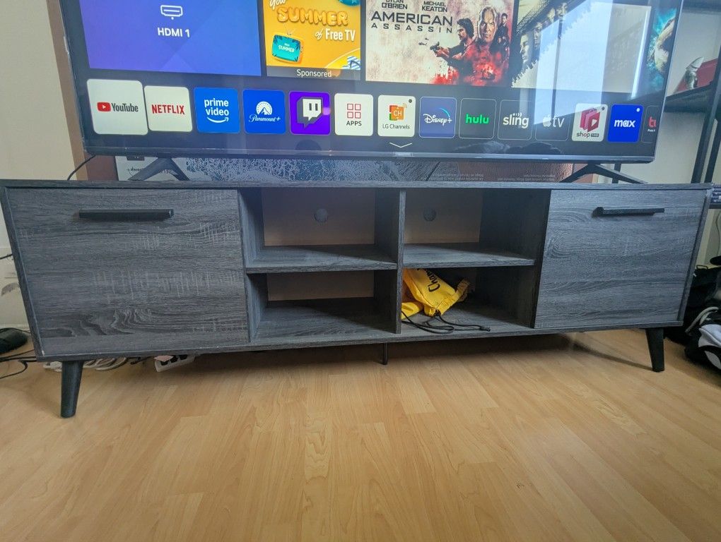 Caernarfon TV Stand for TVs up to 73"