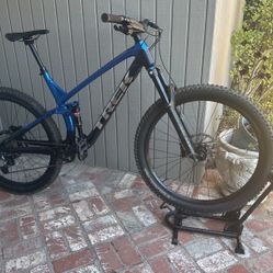 Trek Fuel EX 8 Barely Used Xl Frame