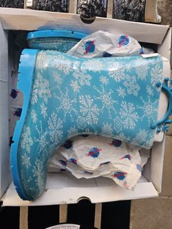 Girl Boots (NEW)