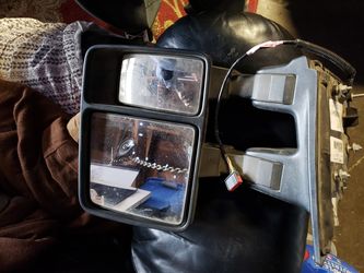 Ford F-250/350/450/550/650 passenger mirror