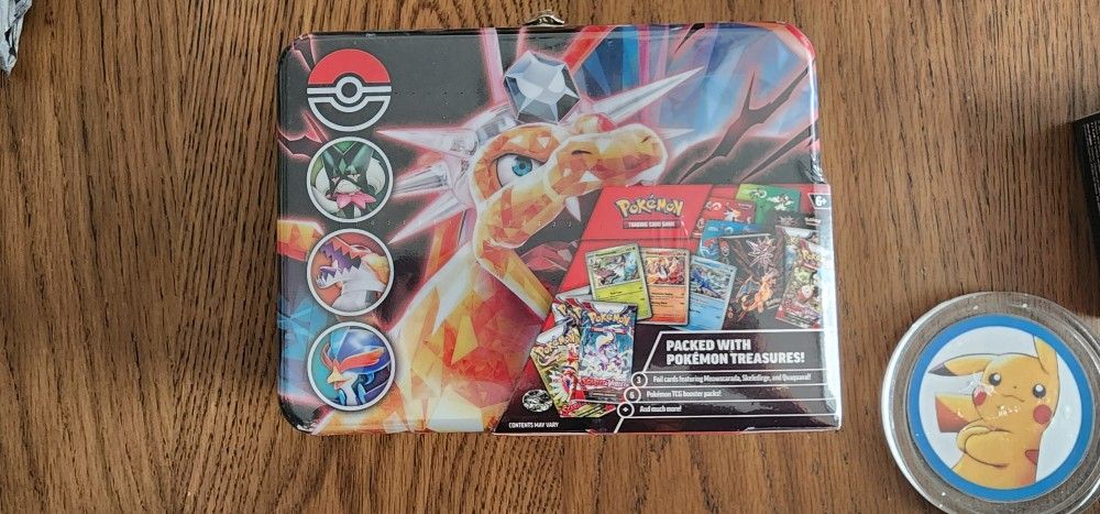 Pokemon Collector's Chest