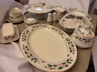 Fine China Japan  Christmas Holly gold trim service for 16