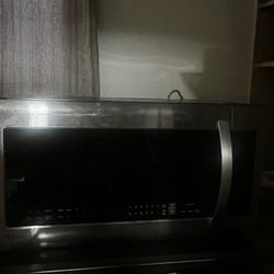 LG MICROWAVE 