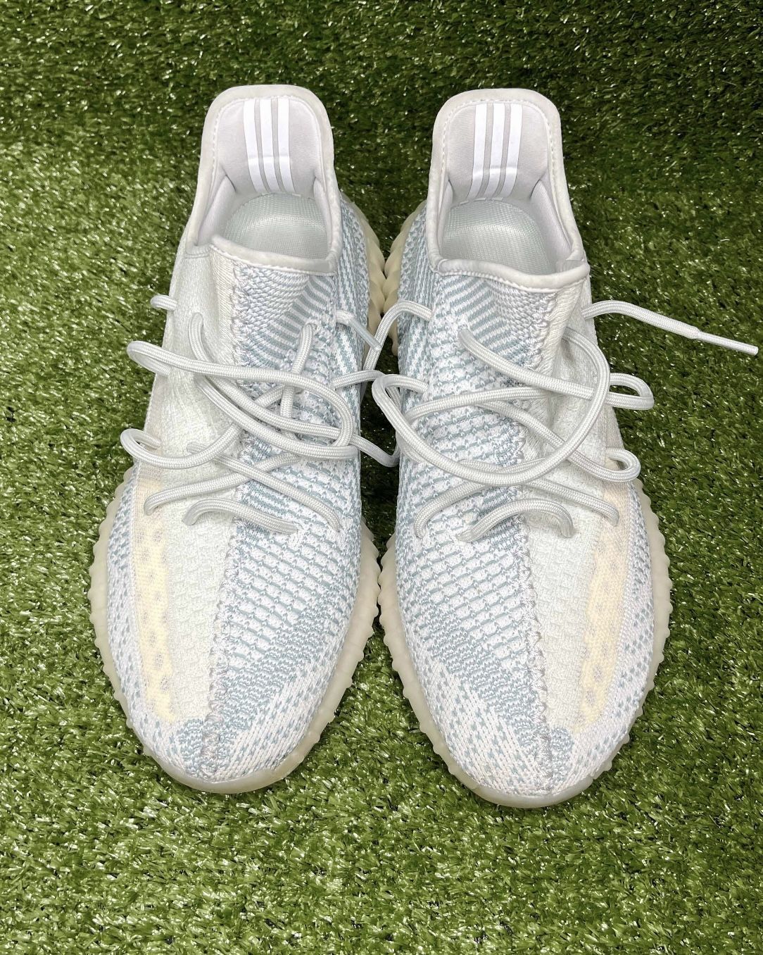 adidas yeezy boost 350 v2 clowht