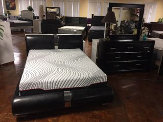 Brand new bed set. FREE DELIVERY