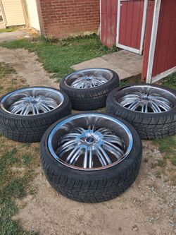4 22 inch crome wheels and tires