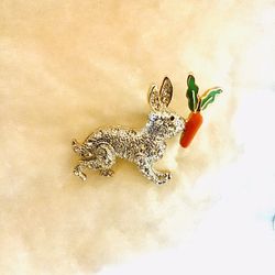 Rhinestone  Gold   Easter Rabbit Pin. $6