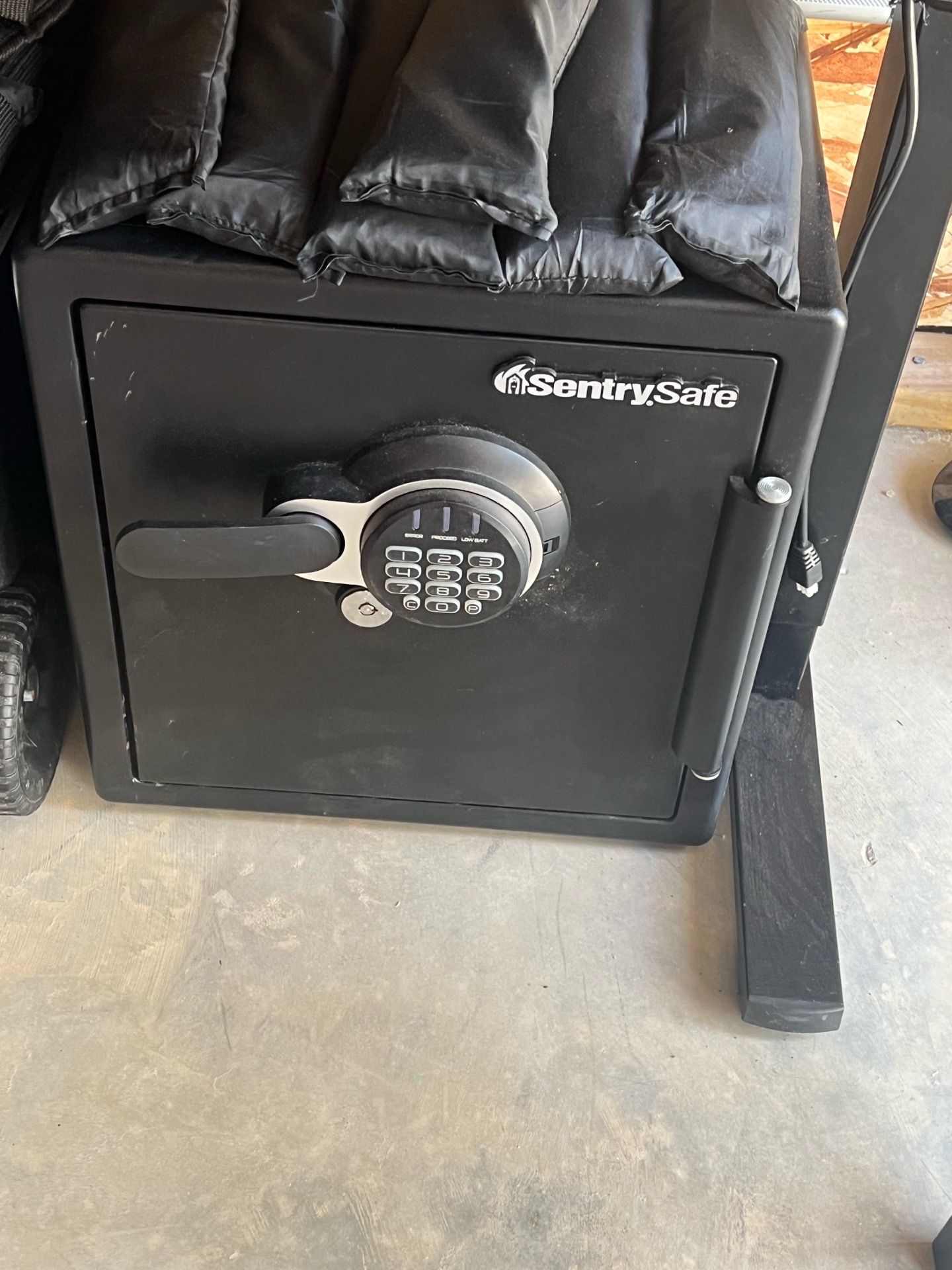 Sentry Safe